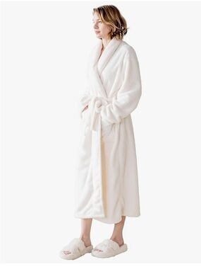 Premium Plush Fleece Shawl Collar Long Robe Korbliss White women’s Medium NEW